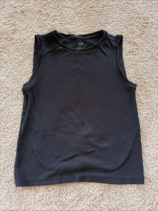 GAP Tops - GAP Favorite Tank- Size Small